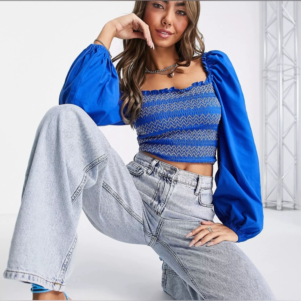 ASOS DESIGN volume sleeve top with contrast shirring in blue NWOT
